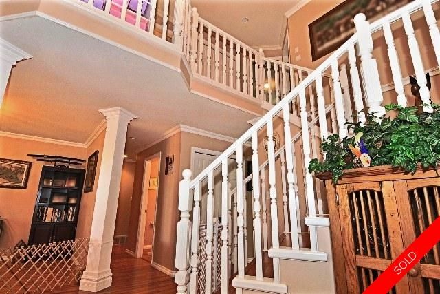 badge_image12 at 2838 132nd Street, Elgin Chantrell, South Surrey White Rock