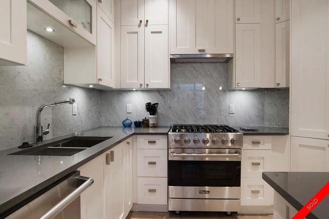 badge_image6 at 404 - 14855 Thrift Avenue, White Rock, South Surrey White Rock