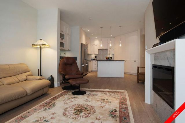 badge_image7 at 404 - 14855 Thrift Avenue, White Rock, South Surrey White Rock