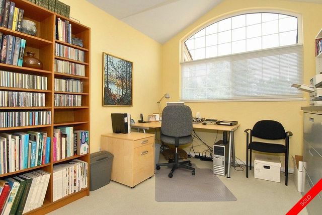 badge_image11 at 1626 134th Street, Crescent Bch Ocean Pk., South Surrey White Rock