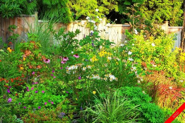 badge_image22 at 1626 134th Street, Crescent Bch Ocean Pk., South Surrey White Rock