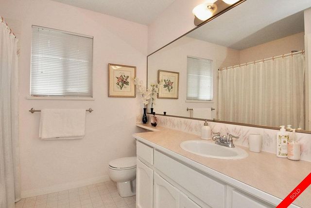 badge_image23 at 1626 134th Street, Crescent Bch Ocean Pk., South Surrey White Rock