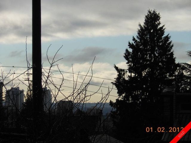 badge_image11 at 347 W 27th Street, Upper Lonsdale, North Vancouver