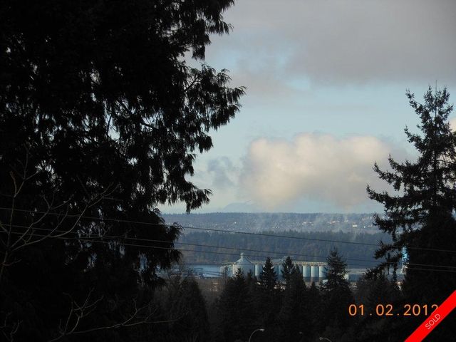 badge_image15 at 347 W 27th Street, Upper Lonsdale, North Vancouver