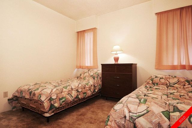 badge_image3 at 7345 199a Street, Willoughby Heights, Langley