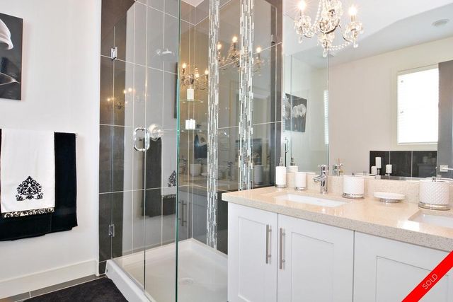 badge_image17 at 43 - 15988 32 Avenue, White Rock, South Surrey White Rock