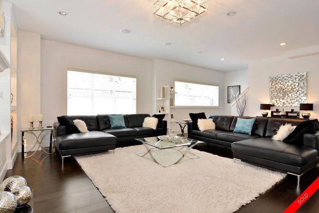 badge_image2 at 43 - 15988 32 Avenue, White Rock, South Surrey White Rock