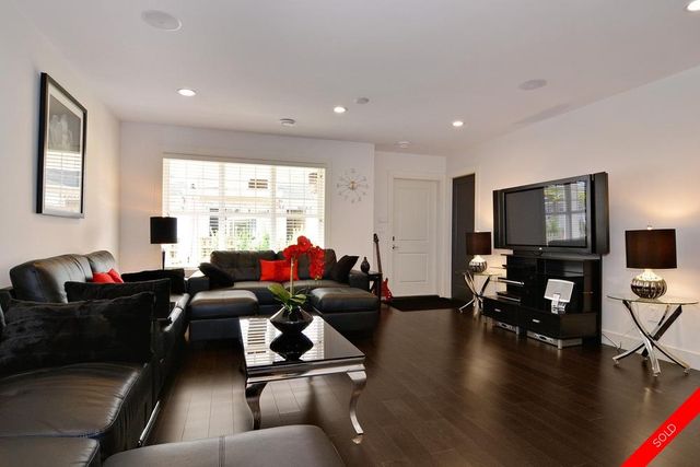 badge_image21 at 43 - 15988 32 Avenue, White Rock, South Surrey White Rock