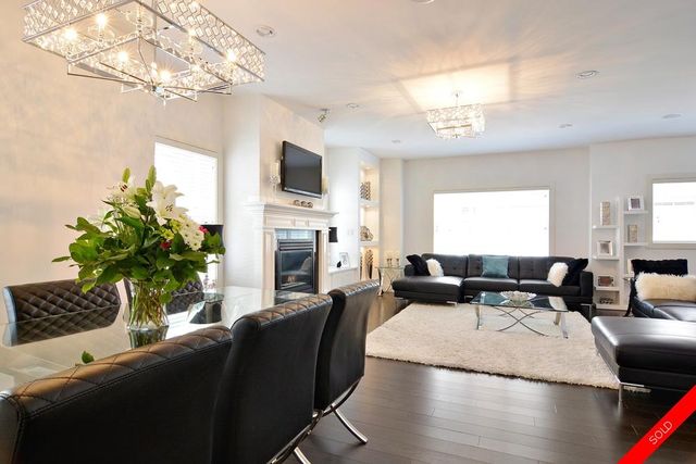 badge_image4 at 43 - 15988 32 Avenue, White Rock, South Surrey White Rock