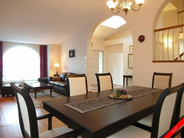 badge_image13 at 13842 20th Avenue, Sunnyside Park Surrey, South Surrey White Rock