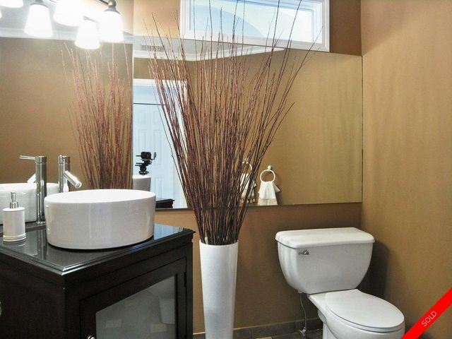 badge_image9 at 13842 20th Avenue, Sunnyside Park Surrey, South Surrey White Rock