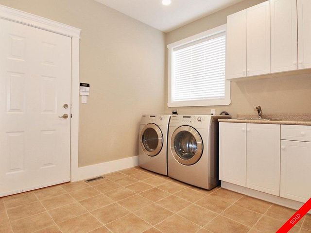 badge_image at 3090 161st Street, Grandview Surrey, South Surrey White Rock