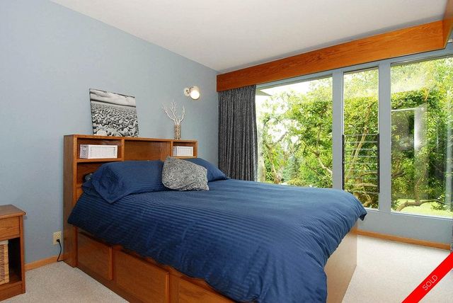 badge_image18 at 1835 Redwood Drive, Hazelmere, South Surrey White Rock