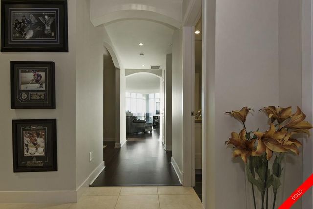 badge_image12 at 1003 - 14824 Bluff Road, White Rock, South Surrey White Rock