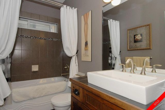 badge_image3 at 2572 162a Street, Grandview Surrey, South Surrey White Rock