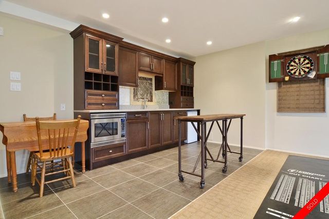 badge_image14 at 3715 Nico Wynd Drive, Elgin Chantrell, South Surrey White Rock