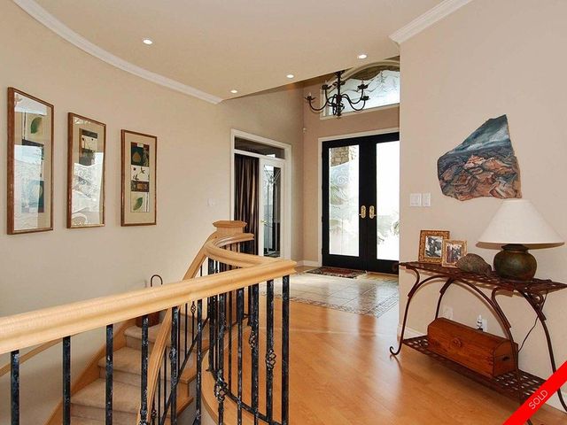 badge_image12 at 16678 77th Avenue, Fleetwood Tynehead, Surrey