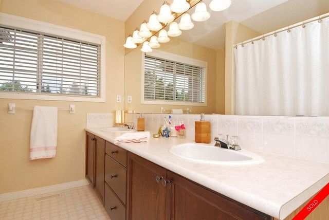 badge_image10 at 2922 145a Street, Elgin Chantrell, South Surrey White Rock