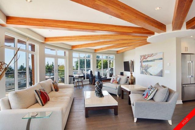 badge_image8 at 306 - 1420 Johnston Road, White Rock, South Surrey White Rock