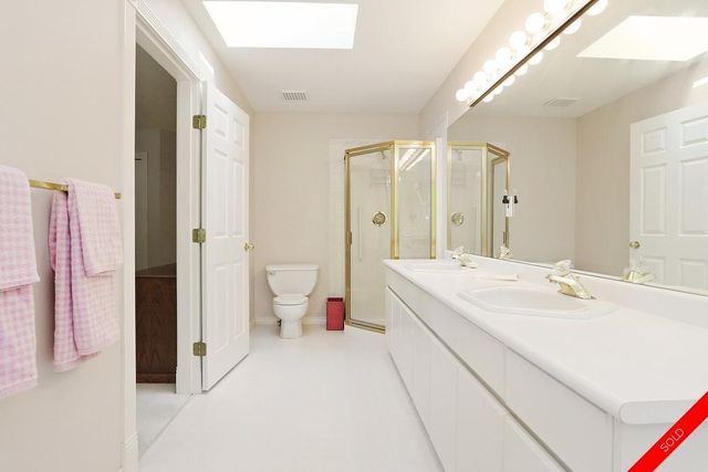 badge_image7 at 1611 134 Street, Crescent Bch Ocean Pk., South Surrey White Rock