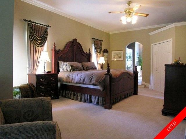 badge_image2 at 16264 28th Avenue, Grandview Surrey, South Surrey White Rock