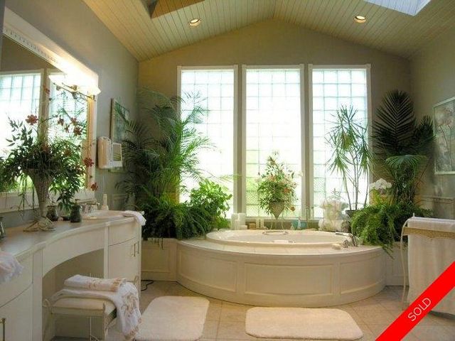 badge_image6 at 16264 28th Avenue, Grandview Surrey, South Surrey White Rock