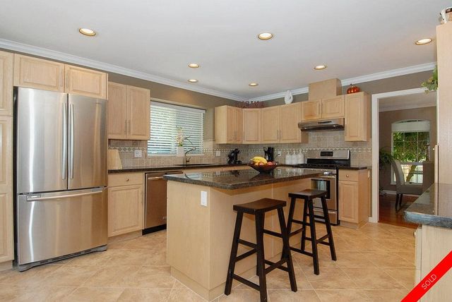 badge_image9 at 14133 30a Avenue, Elgin Chantrell, South Surrey White Rock