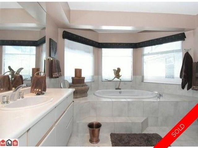 badge_image3 at 17235 27a Avenue, Grandview Surrey, South Surrey White Rock