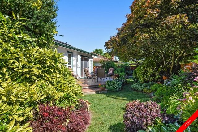 badge_image16 at 1920 154a Street, King George Corridor, South Surrey White Rock