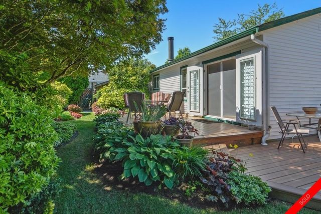 badge_image18 at 1920 154a Street, King George Corridor, South Surrey White Rock