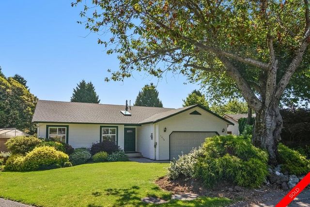 badge_image2 at 1920 154a Street, King George Corridor, South Surrey White Rock