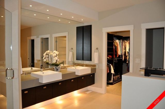 badge_image12 at 866 Hagbood Street, White Rock, South Surrey White Rock