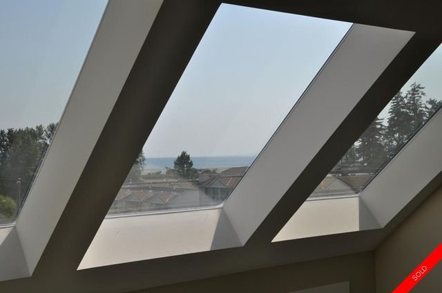 badge_image15 at 866 Hagbood Street, White Rock, South Surrey White Rock