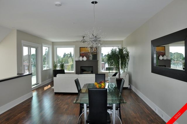 badge_image18 at 866 Hagbood Street, White Rock, South Surrey White Rock