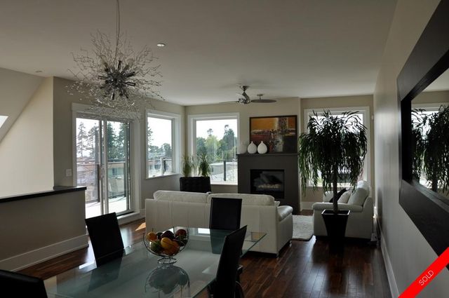 badge_image28 at 866 Hagbood Street, White Rock, South Surrey White Rock