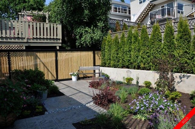 badge_image32 at 866 Hagbood Street, White Rock, South Surrey White Rock