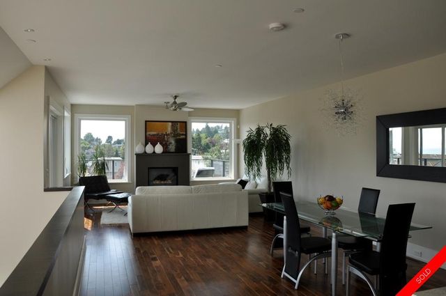 badge_image47 at 866 Hagbood Street, White Rock, South Surrey White Rock