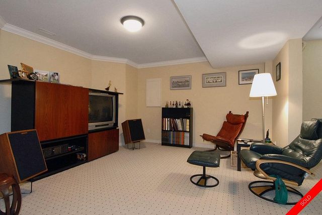 badge_image16 at 3608 Somerset Crescent, Morgan Creek, South Surrey White Rock