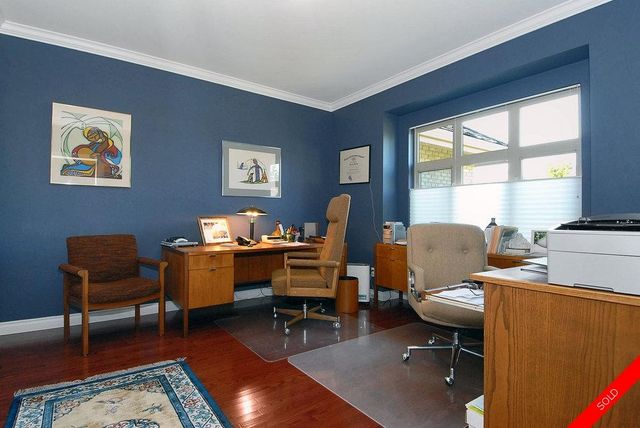 badge_image17 at 3608 Somerset Crescent, Morgan Creek, South Surrey White Rock