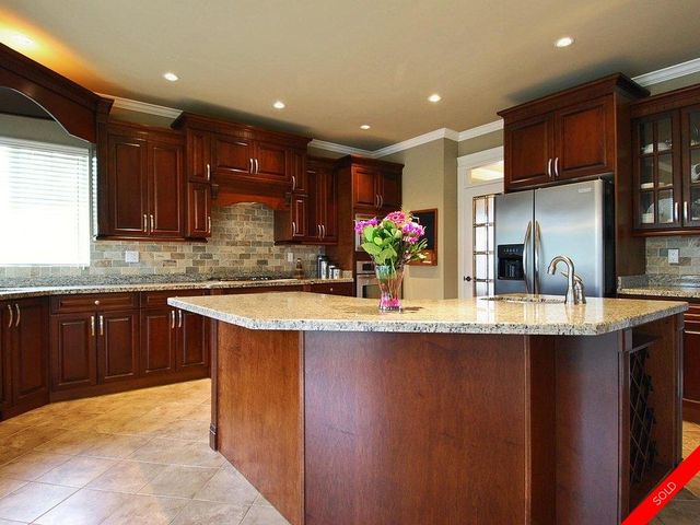 badge_image13 at 3610 Canterbury Drive, Morgan Creek, South Surrey White Rock