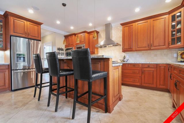 badge_image16 at 3087 161a Street, Grandview Surrey, South Surrey White Rock