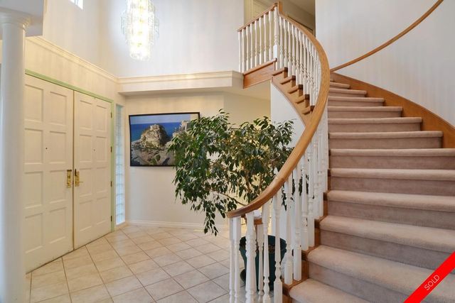 badge_image at 2348 133rd Street, Elgin Chantrell, South Surrey White Rock