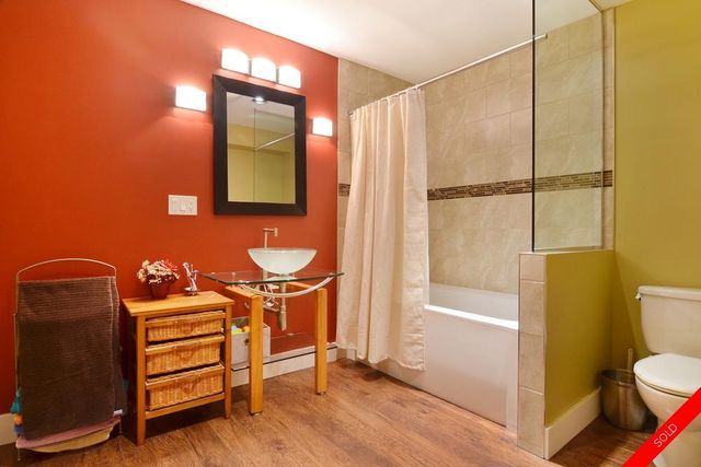 badge_image14 at 2348 133rd Street, Elgin Chantrell, South Surrey White Rock