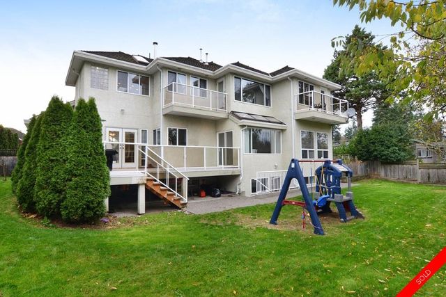 badge_image16 at 2348 133rd Street, Elgin Chantrell, South Surrey White Rock