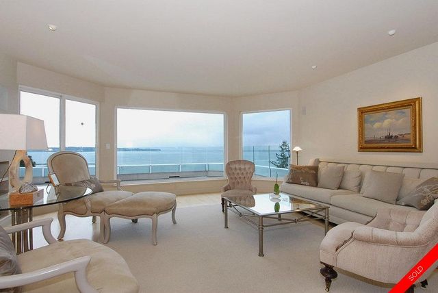 badge_image at 14933 Blackwood Lane, White Rock, South Surrey White Rock