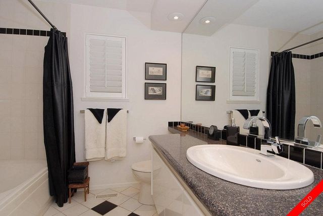 badge_image11 at 14933 Blackwood Lane, White Rock, South Surrey White Rock