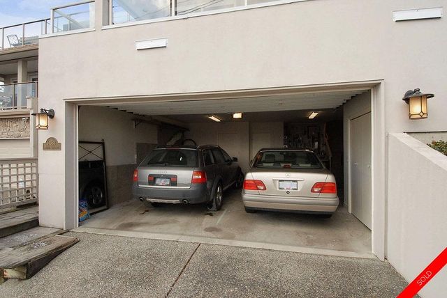 badge_image18 at 14933 Blackwood Lane, White Rock, South Surrey White Rock