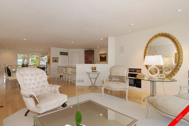 badge_image7 at 14933 Blackwood Lane, White Rock, South Surrey White Rock