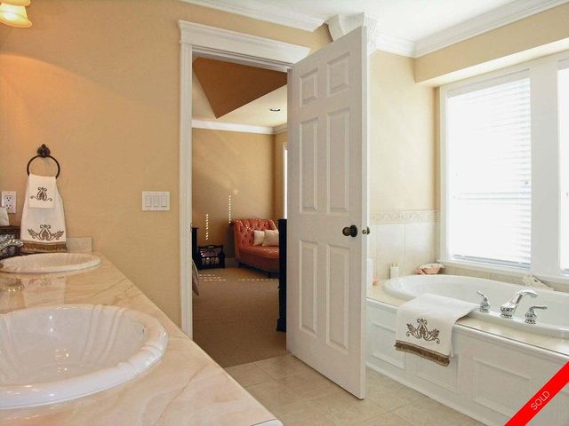 badge_image8 at 15982 37a Avenue, Morgan Creek, South Surrey White Rock