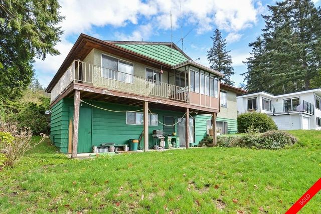 badge_image10 at 14834 Oxenham Avenue, White Rock, South Surrey White Rock